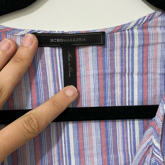 BCBG MAXIAzria LINNEN TOP - Picture 2 of 5